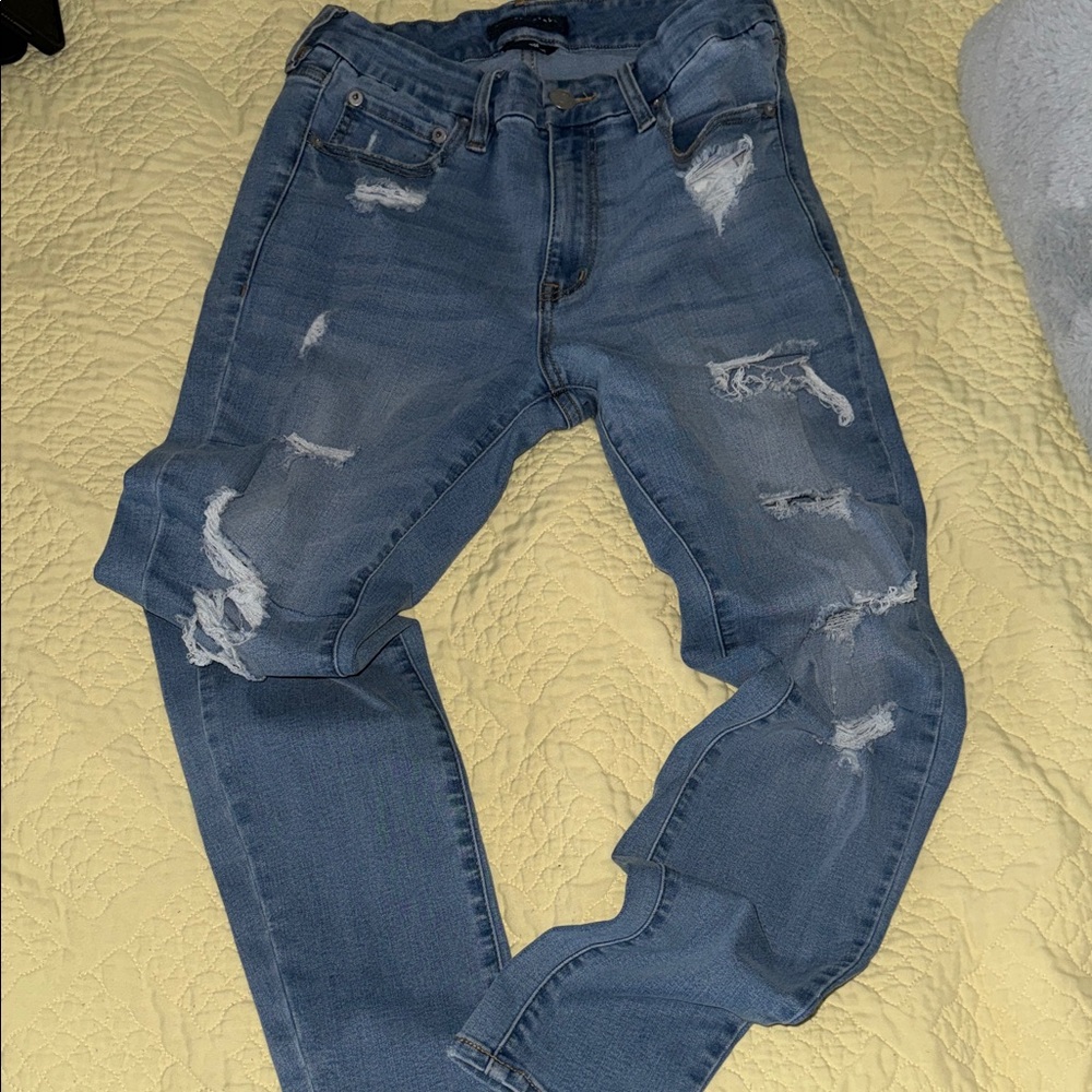 Aeropostale Women's Blue Distressed Skinny Jeans